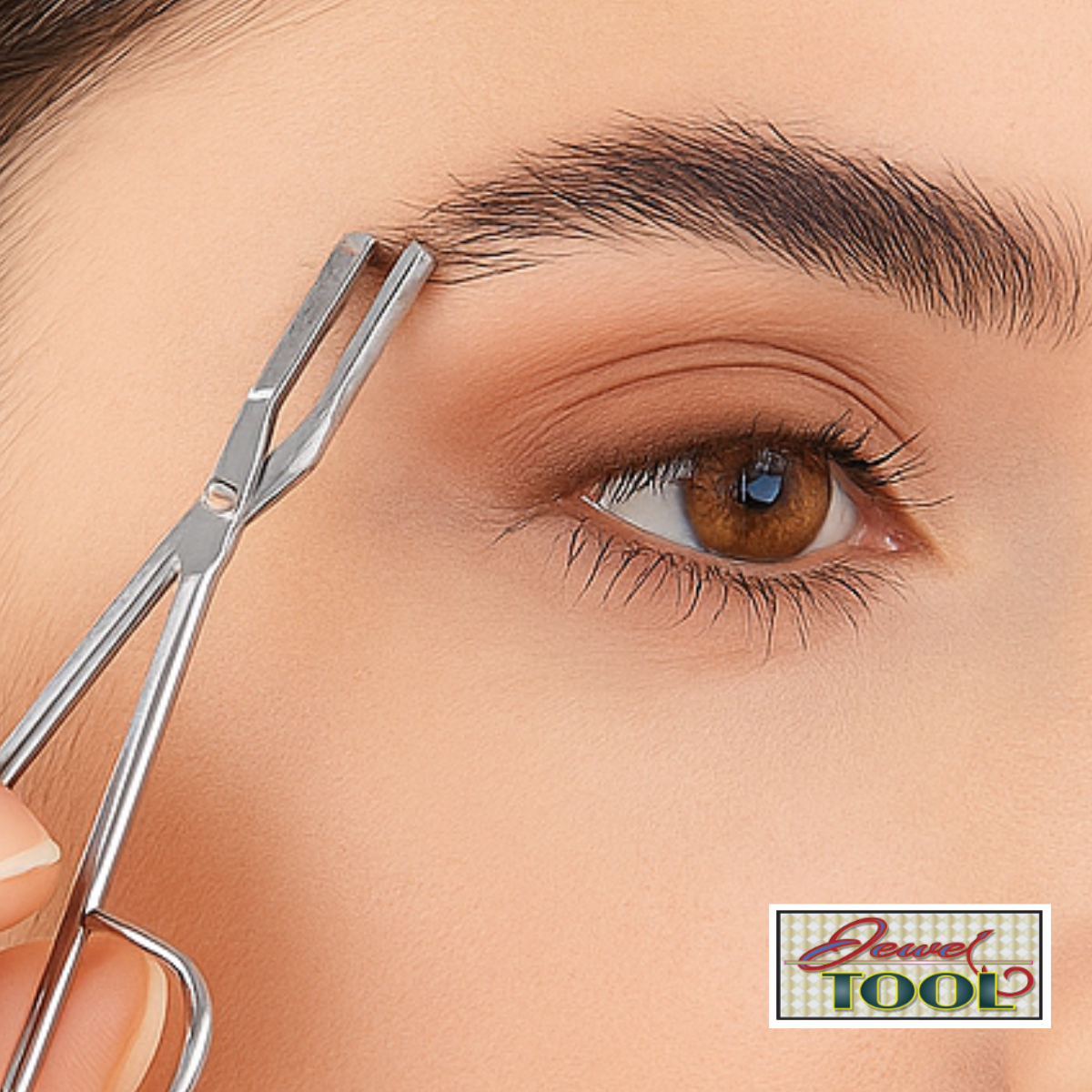 2-in-1 Tweezer Scissors | Great for Beauty Care - CARE-08604