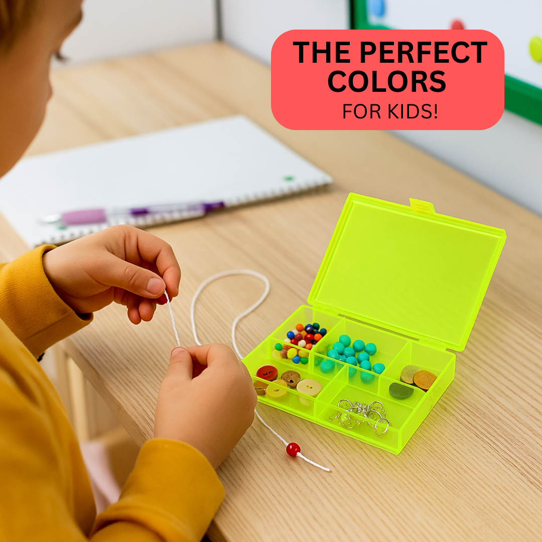 4 Colored Plastic Boxes - TJ-08784