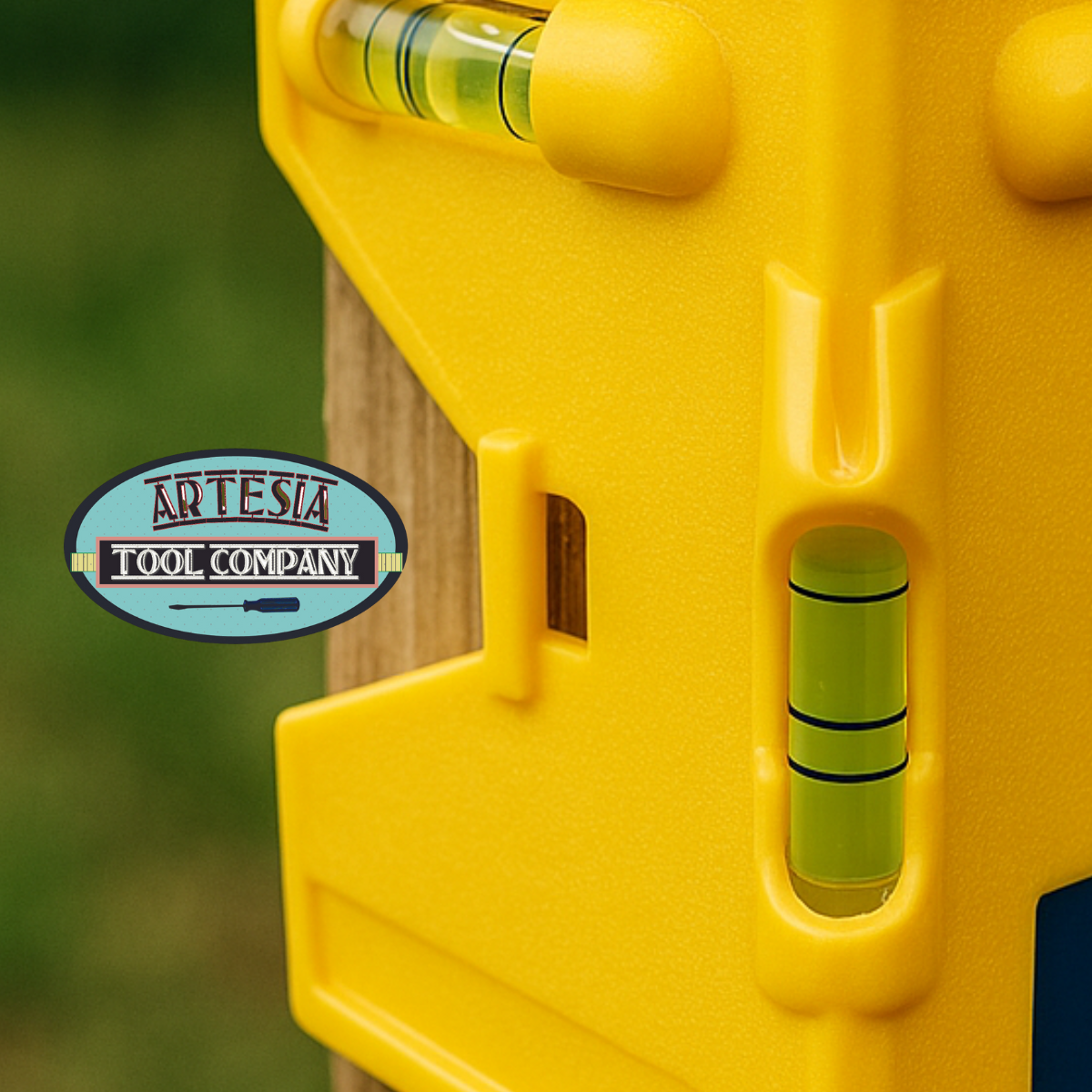 Angle Post Level with Magnetic Base & Elastic Strap